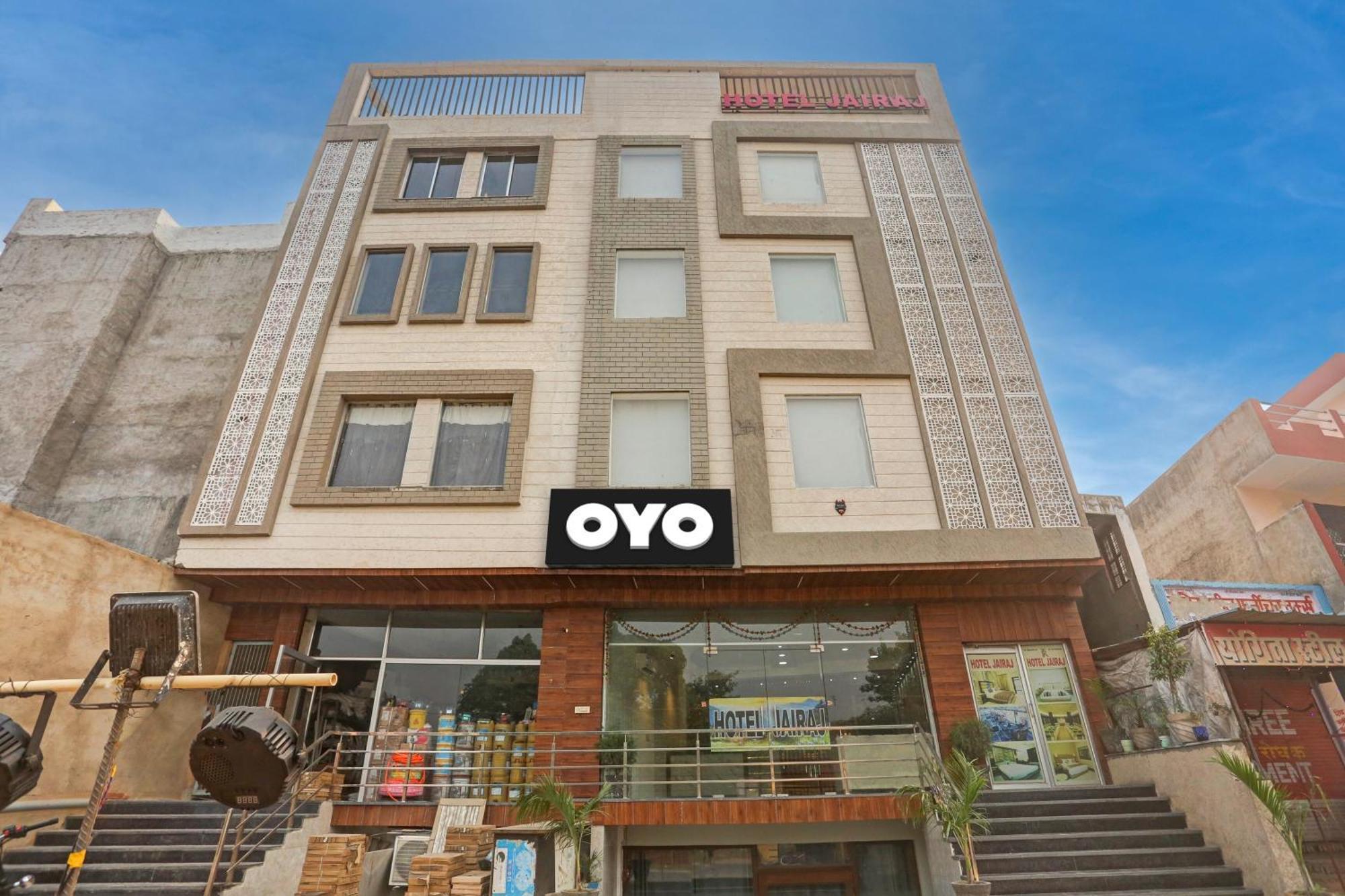 Collection O Jairaj Hotel Алвар Екстериор снимка